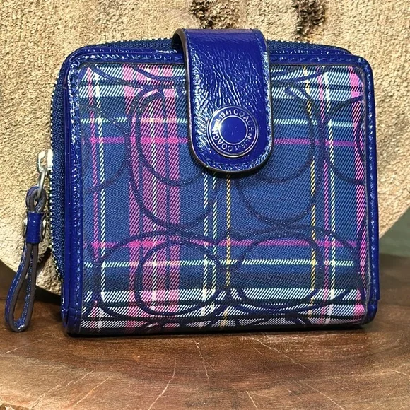COACH Signature Tartan Snap Wallet - Picture 1 of 16